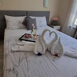 Sea Dreams Sunrise Apartment